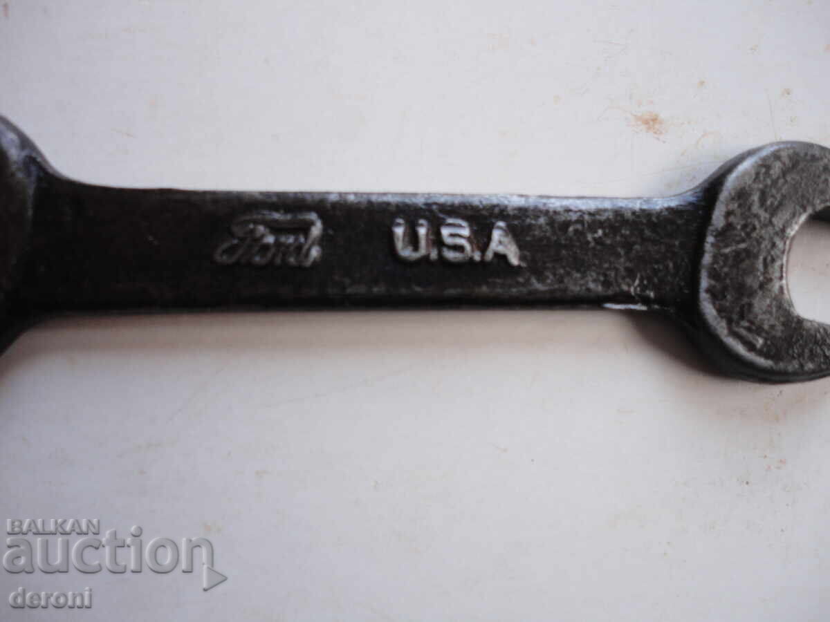 Старинен  гаечен ключ  Ford USA - 5