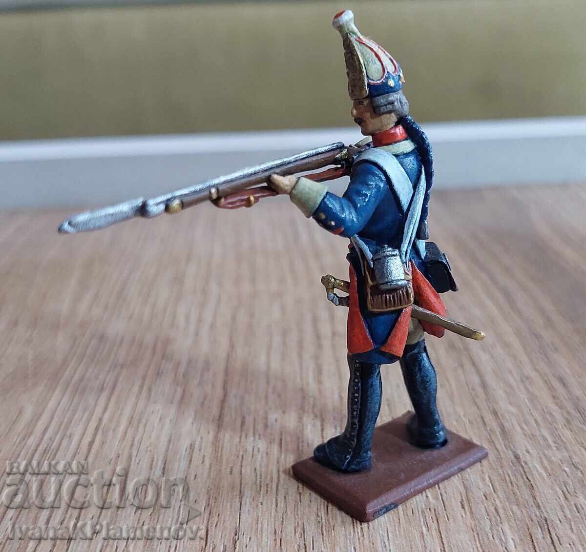 Licitație O figurină de plumb pentru colecționari