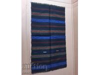 Αυθεντική ποδιά, φορεσιά, ΑΧΡΗΣΙΜΟΠΟΙΗΤΗ