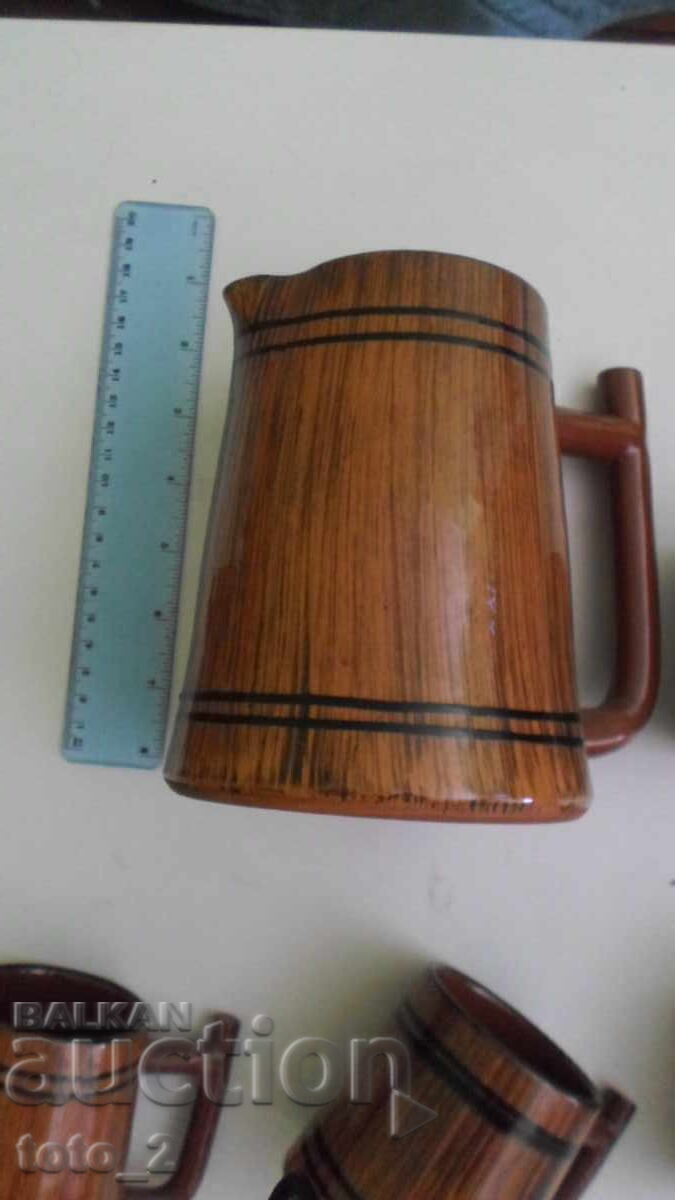 Livrarea SET CERAMIC VECHI PENTRU VIN
