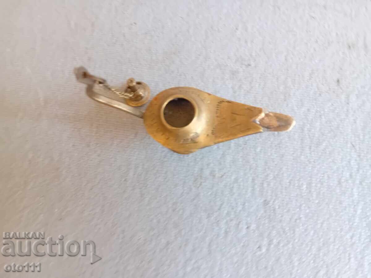 Доставка на МАЛКА БРОНЗОВА МАСЛЕНА ЛАМПА