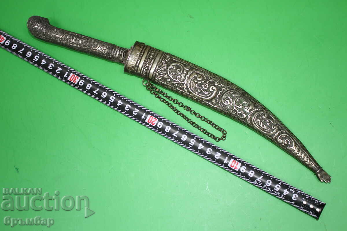 Автентичен Средиземноморски Гръцки сребърен нож кама ятаган с цена 1190.00 лв. | € 608.44 Автентичен Средиземноморски Гръцки сребърен нож кама ятаган с цена 1190.00 лв. | € 608.44