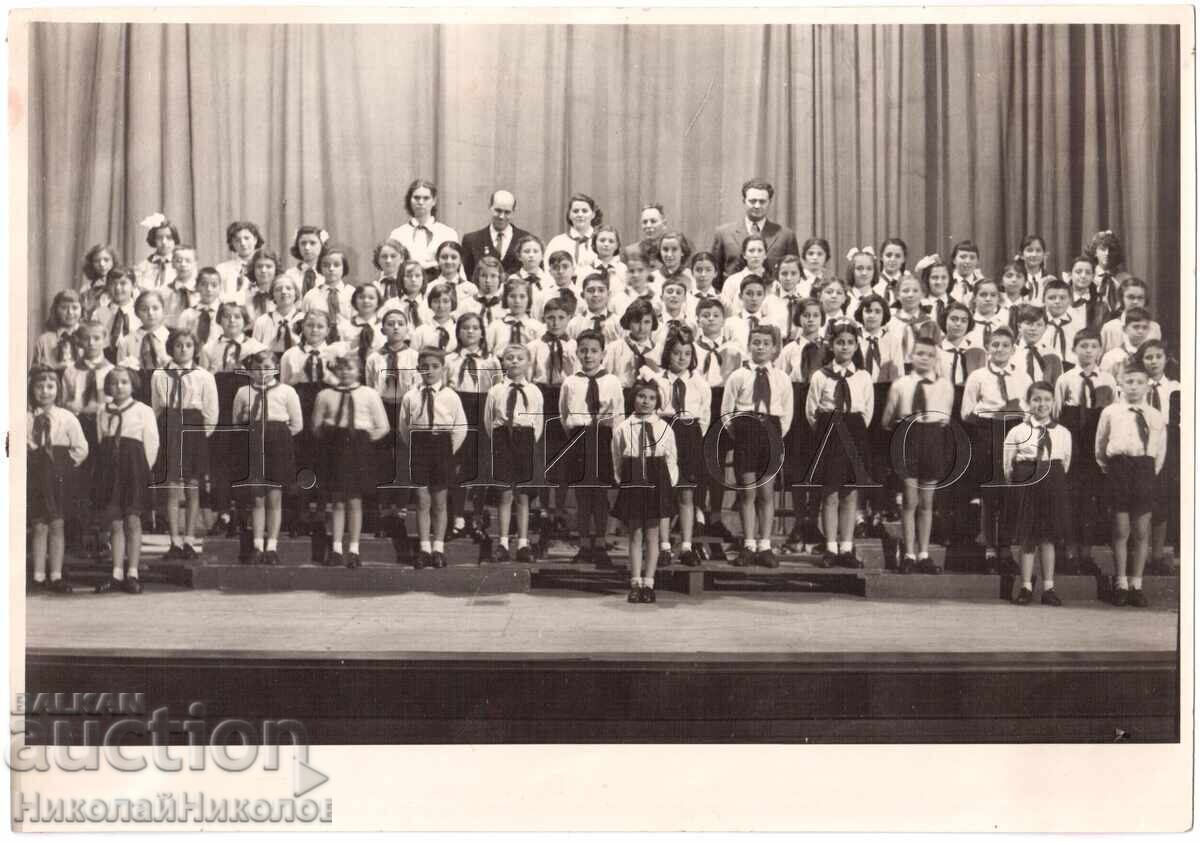 1957 OLD PHOTO CHORUS BODRA SMYANA BONCHO BOCHEV E070