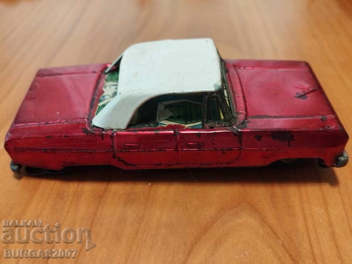 An old tin trolley with price 20.00 BGN | € 10.23 An old tin trolley with price 20.00 BGN | € 10.23