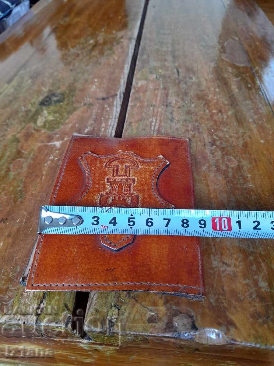 Old Leather case - 6