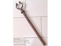 Χειροποίητο σφήνα από βόδι σφυρήλατο σίδερο ok