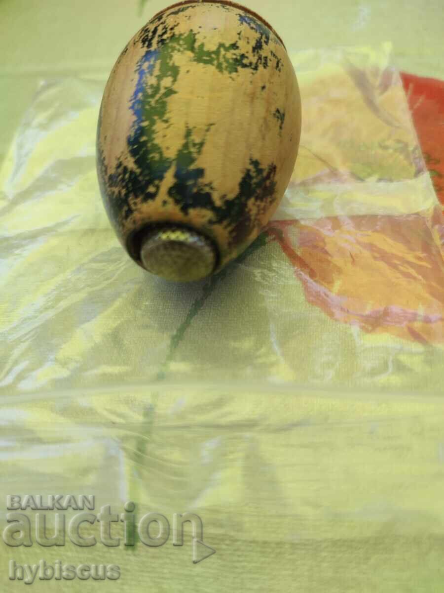 Античен дървен несесер за шиене с напръстник с цена 85.00 лв. | € 43.46