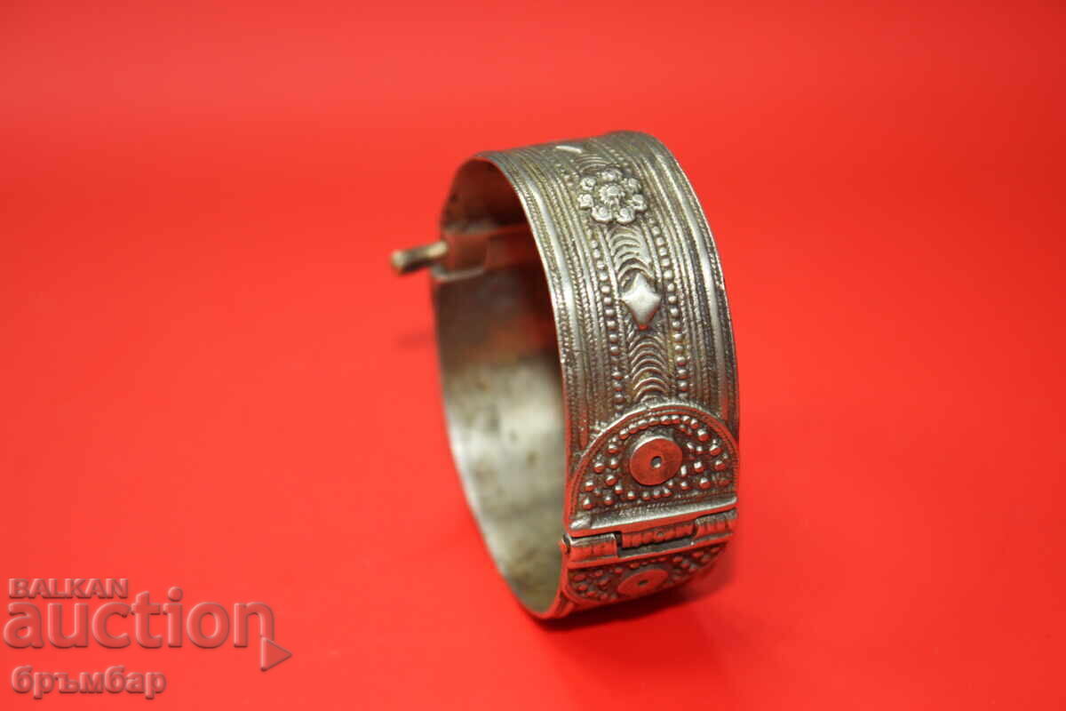 Livrarea Brățară veche de mireasă costum bijuterie metal alb