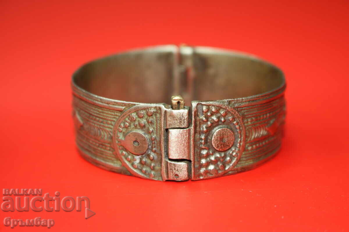 Brățară veche de mireasă costum bijuterie metal alb