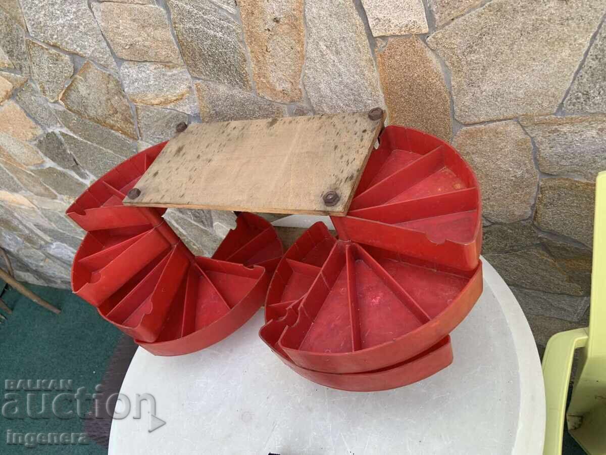 Auction  CABINET CABINET FOR FASTENING ELEMENTS OF THE MASTER - 30 POSITIONS