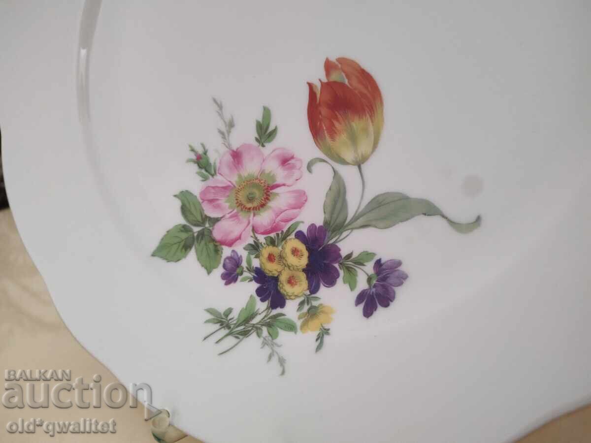 Πορσελάνινο διακοσμητικό μεγάλο ΠΙΑΤΟ, Γερμανία με τιμή 97.00 BGN | € 49.60 Πορσελάνινο διακοσμητικό μεγάλο ΠΙΑΤΟ, Γερμανία με τιμή 97.00 BGN | € 49.60