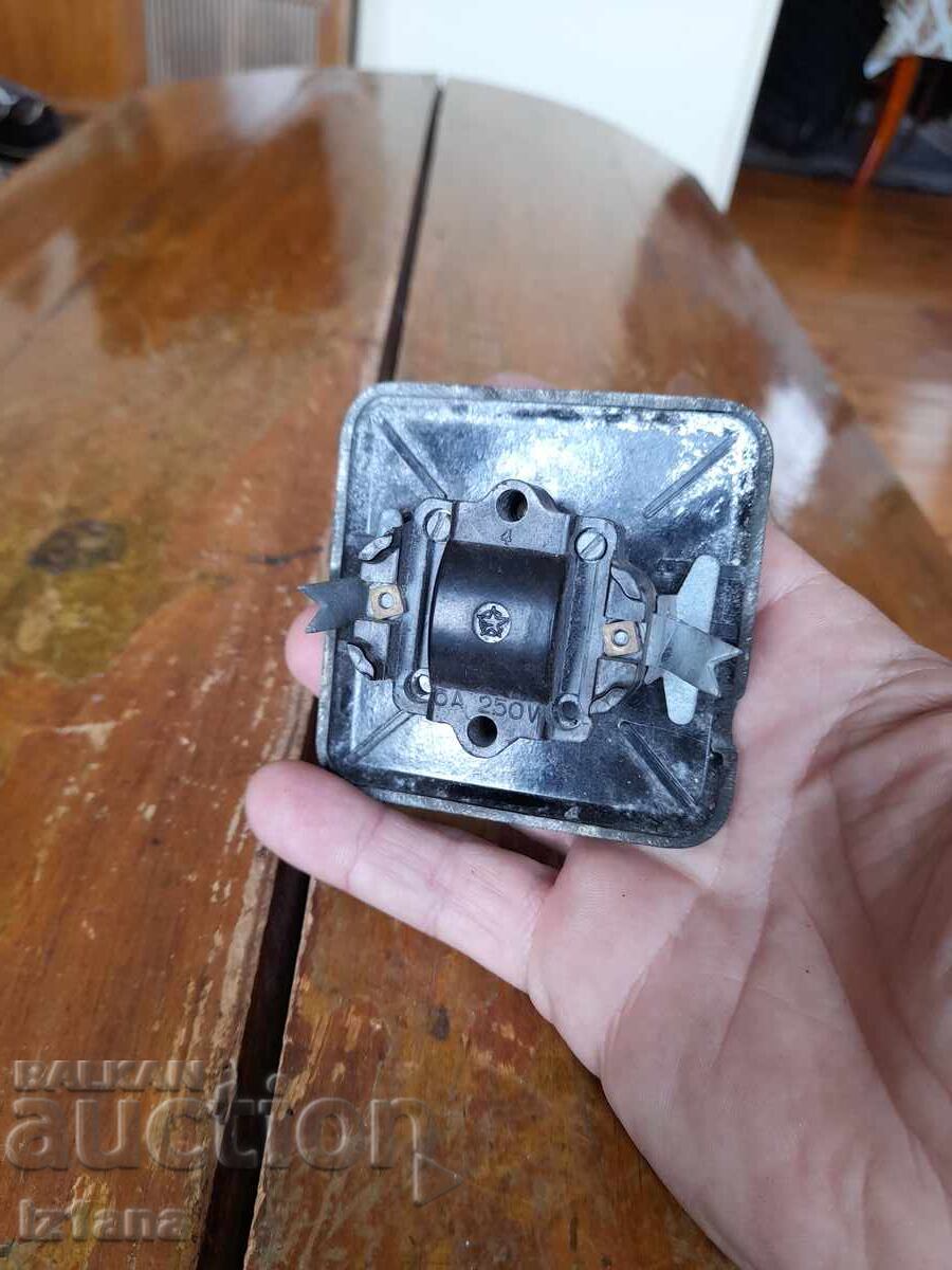 Old electrical switch - 5