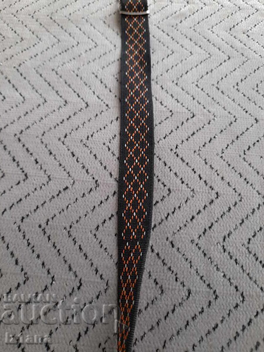 Old watch strap with price 11.00 BGN | € 5.62 Old watch strap with price 11.00 BGN | € 5.62