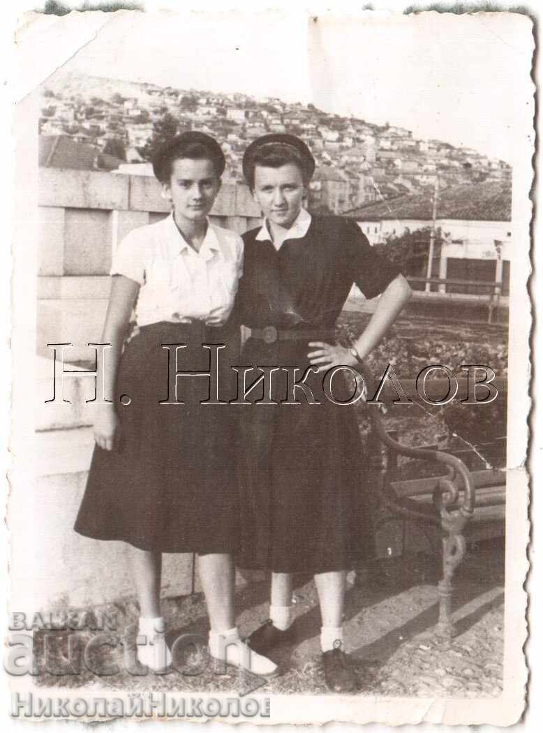 1951 ΜΙΚΡΗ ΠΑΛΙΑ ΦΩΤΟΓΡΑΦΙΑ ΒΕΛΙΚΟ ΤΕΡΝΟΒΟ ΓΥΜΝΑΣΙΟ Ε080