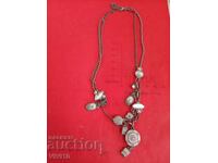 Colier vechi cu email