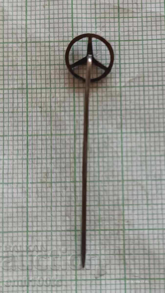 Delivery of Mercedes Badge