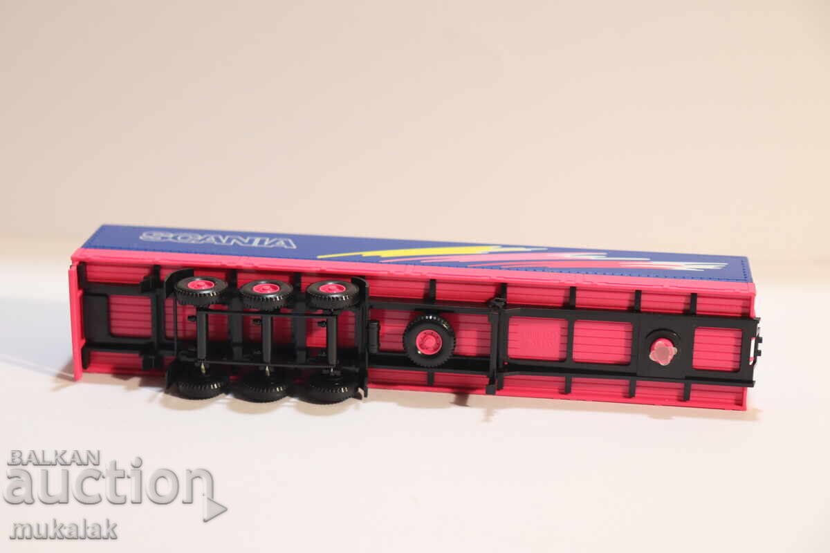 Аукцион WIKING  H0 1/87  SCANIA РЕМАРКЕ  ВЛЕКАЧ   МОДЕЛ  КАМИОН