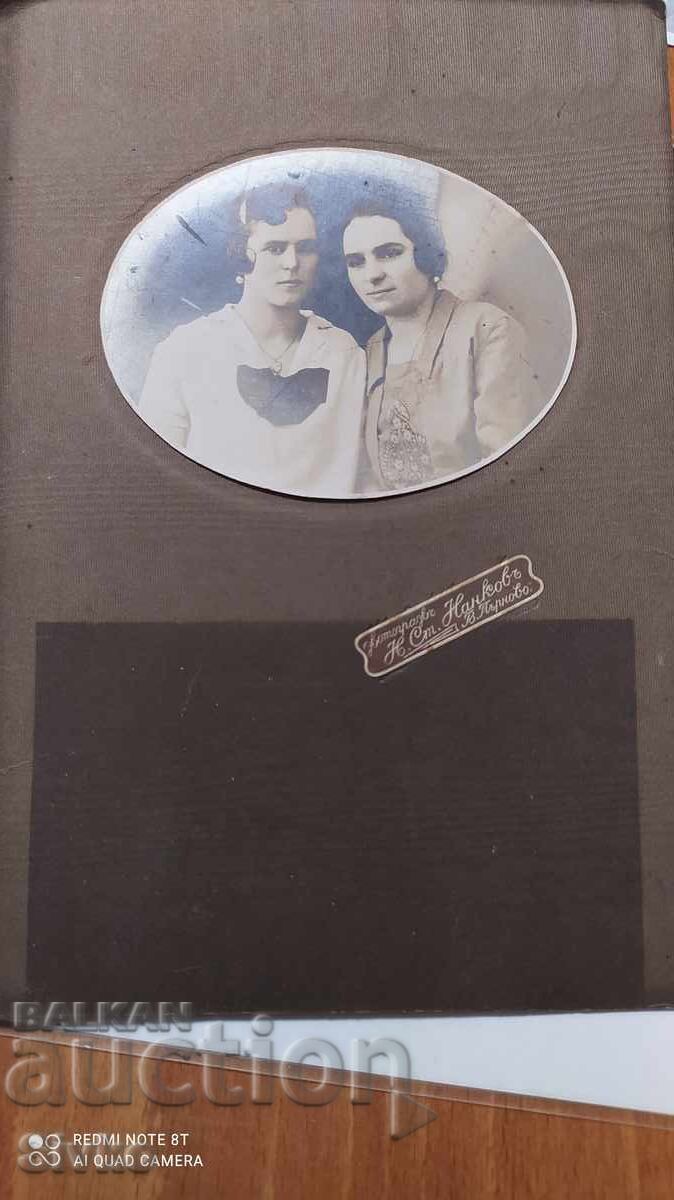 Снимка сестри картон