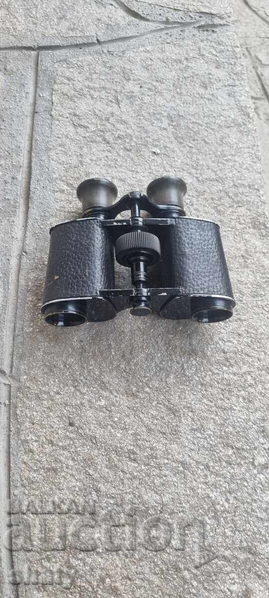 WW2 Military Binoculars WW2 Military Binoculars