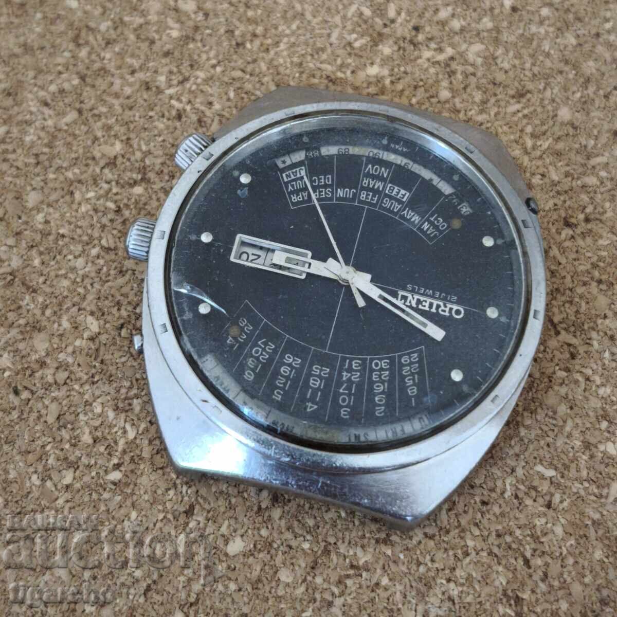 Licitație Ceas Orient calendar Licitație Ceas Orient calendar