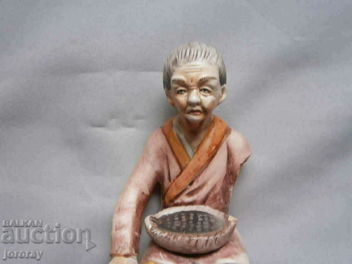 Κεραμική φιγούρα με τιμή 3.00 BGN | € 1.53