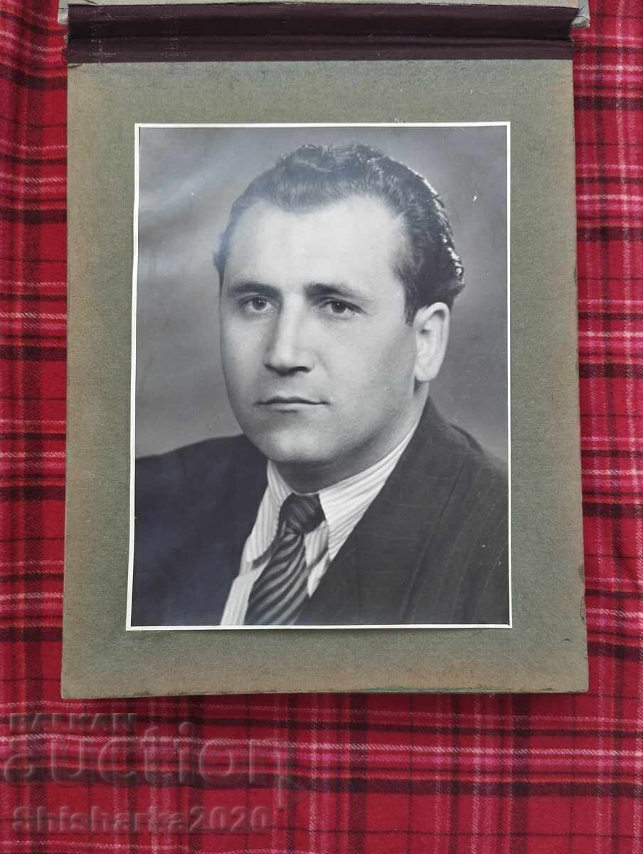 Album: VIMESS - RUSE 1954-1959 cu preț 50.00 BGN | € 25.56