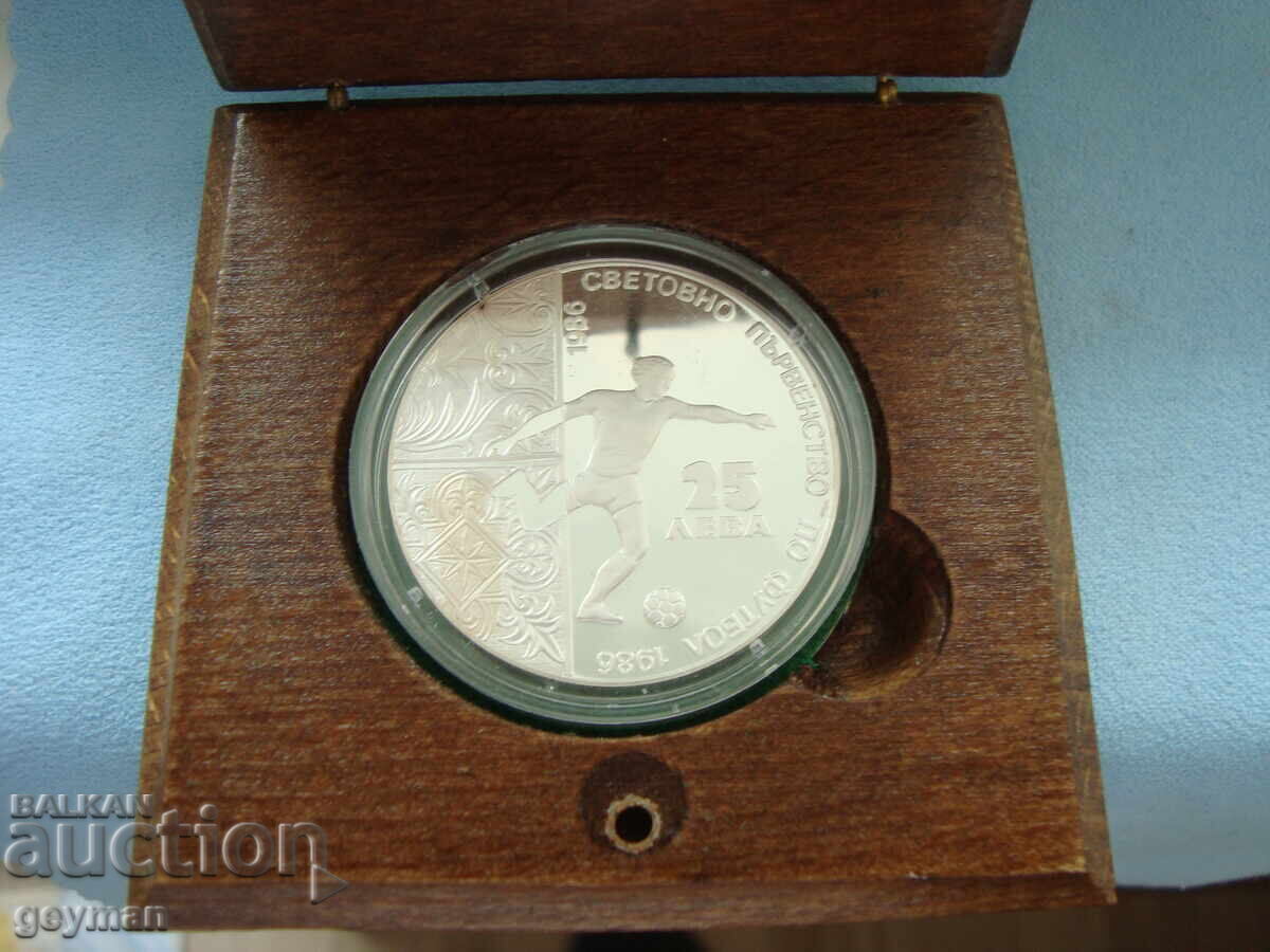 Svetovno pŭrvenstvo po Futbol - 1986 god. + BNB kutiya Svetovno pŭrvenstvo po Futbol - 1986 god. + BNB kutiya