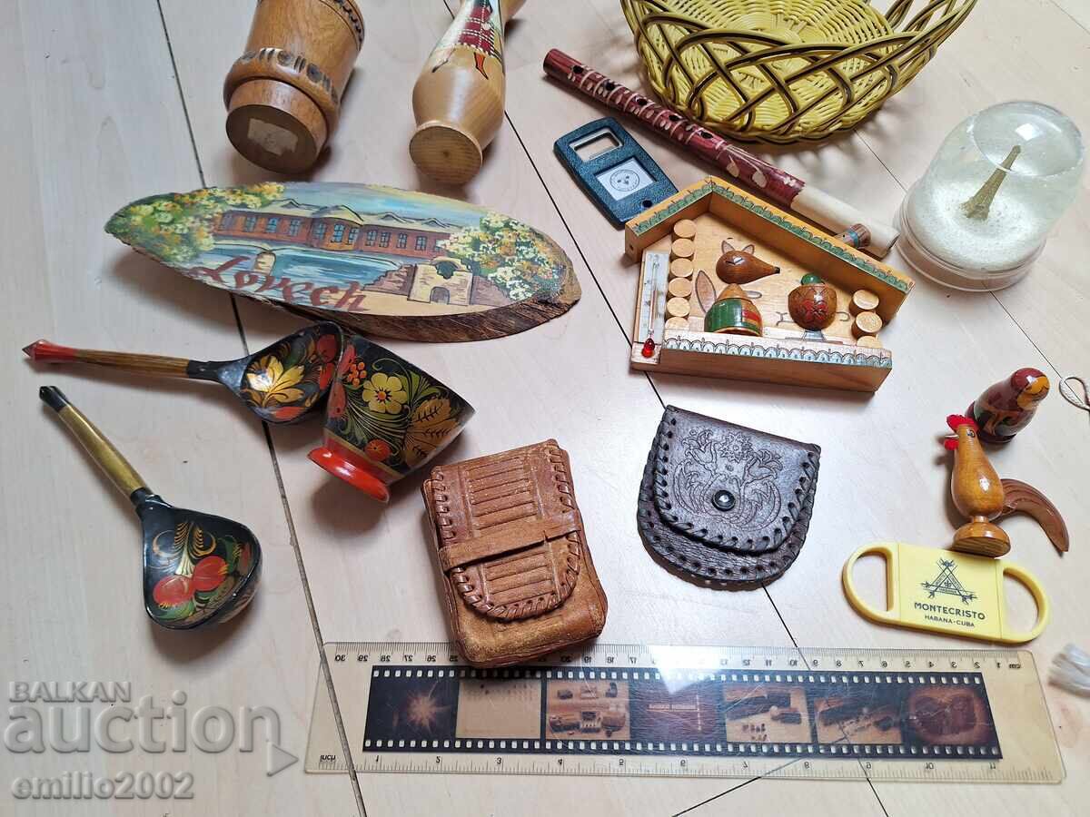 Auction  Souvenirs retro social