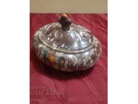 Винтиж съд с капак с маркировка