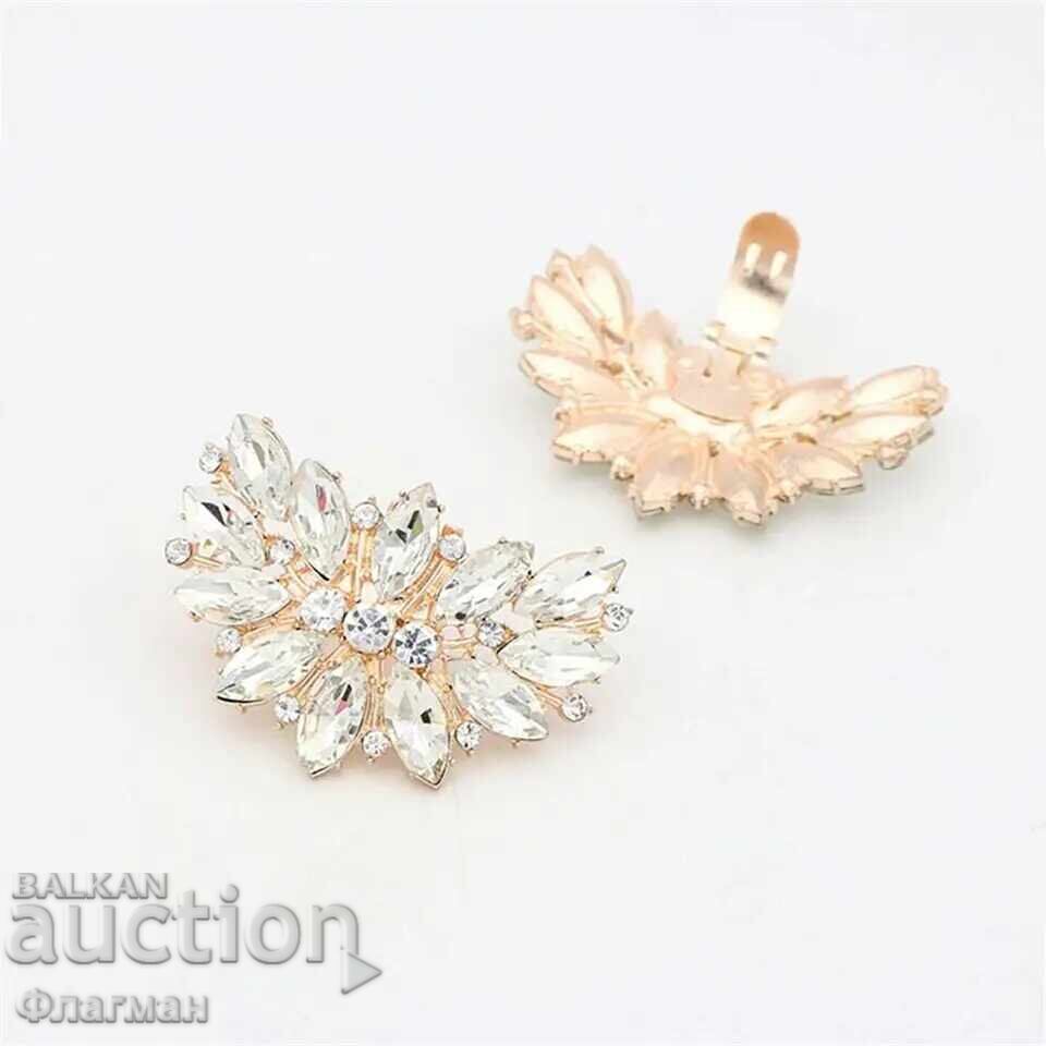 Licitație Catrame cu cristale pentru pantofi de damă / 8