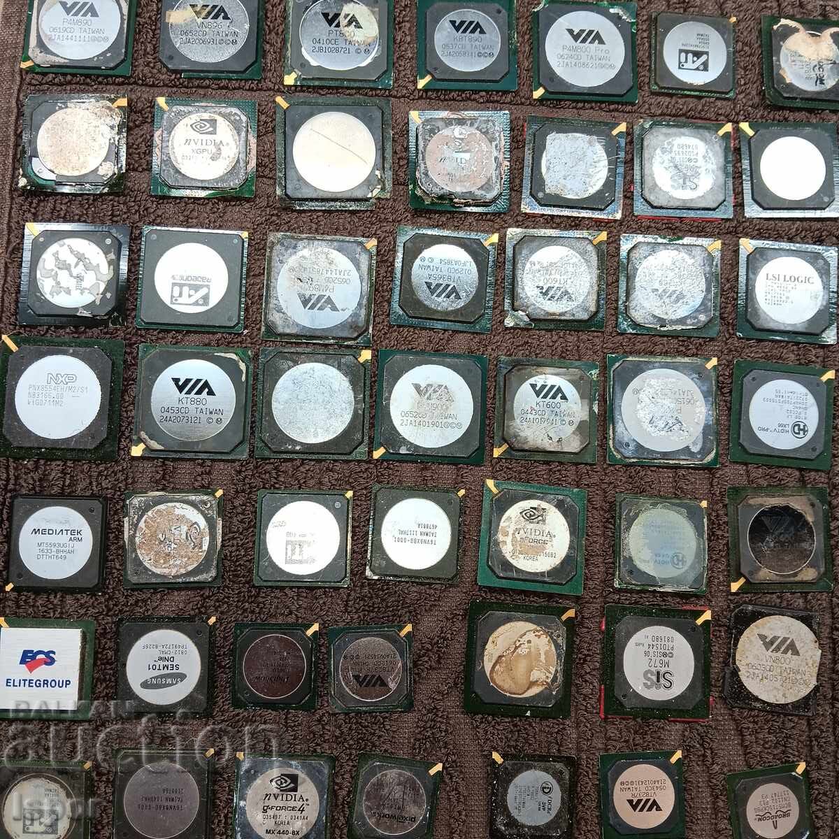 BGA chips 115 pcs / 532 g with price 600.00 BGN | € 306.78