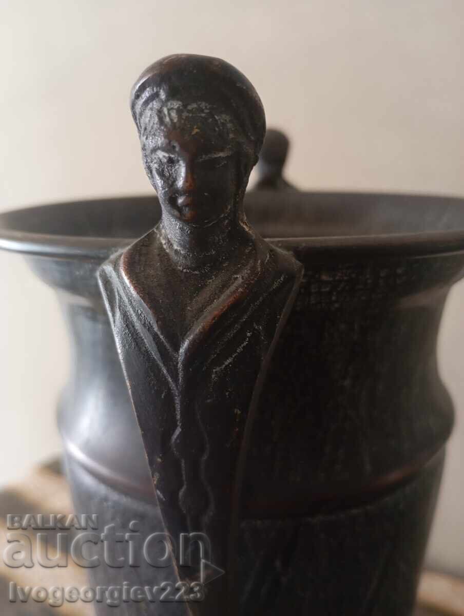 Auction  Baroque style cup and vase