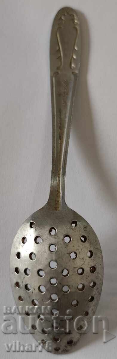 Linguriță veche de aluminiu pentru ceai - 5 Linguriță veche de aluminiu pentru ceai - 5