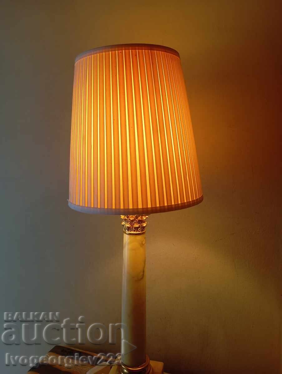 Classic table lamp - 7