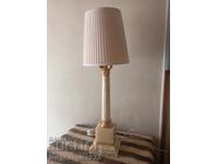 Lampă de masă clasică
