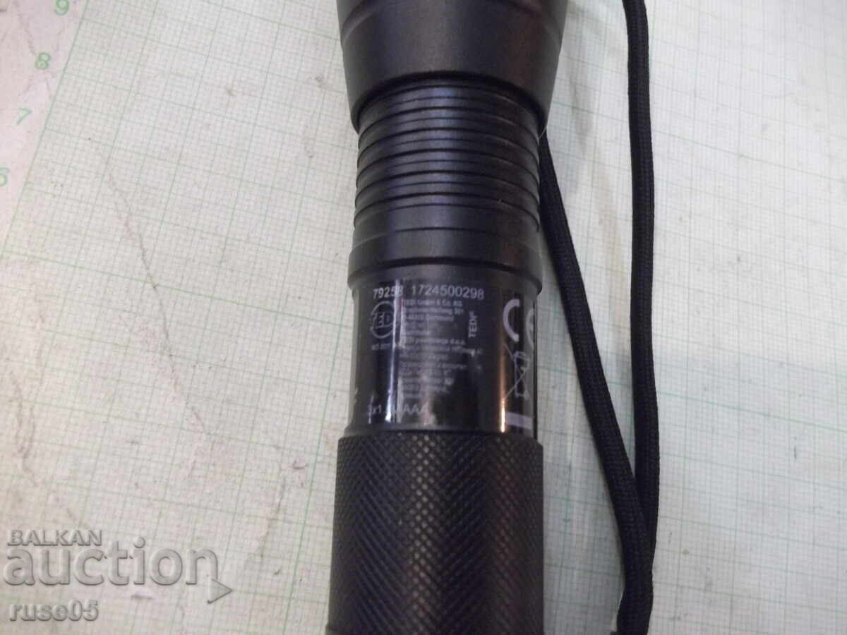 Licitație Lanternă poliție LED 3W, alb rece (6000K), cu 3xAA baterii Licitație Lanternă poliție LED 3W, alb rece (6000K), cu 3xAA baterii