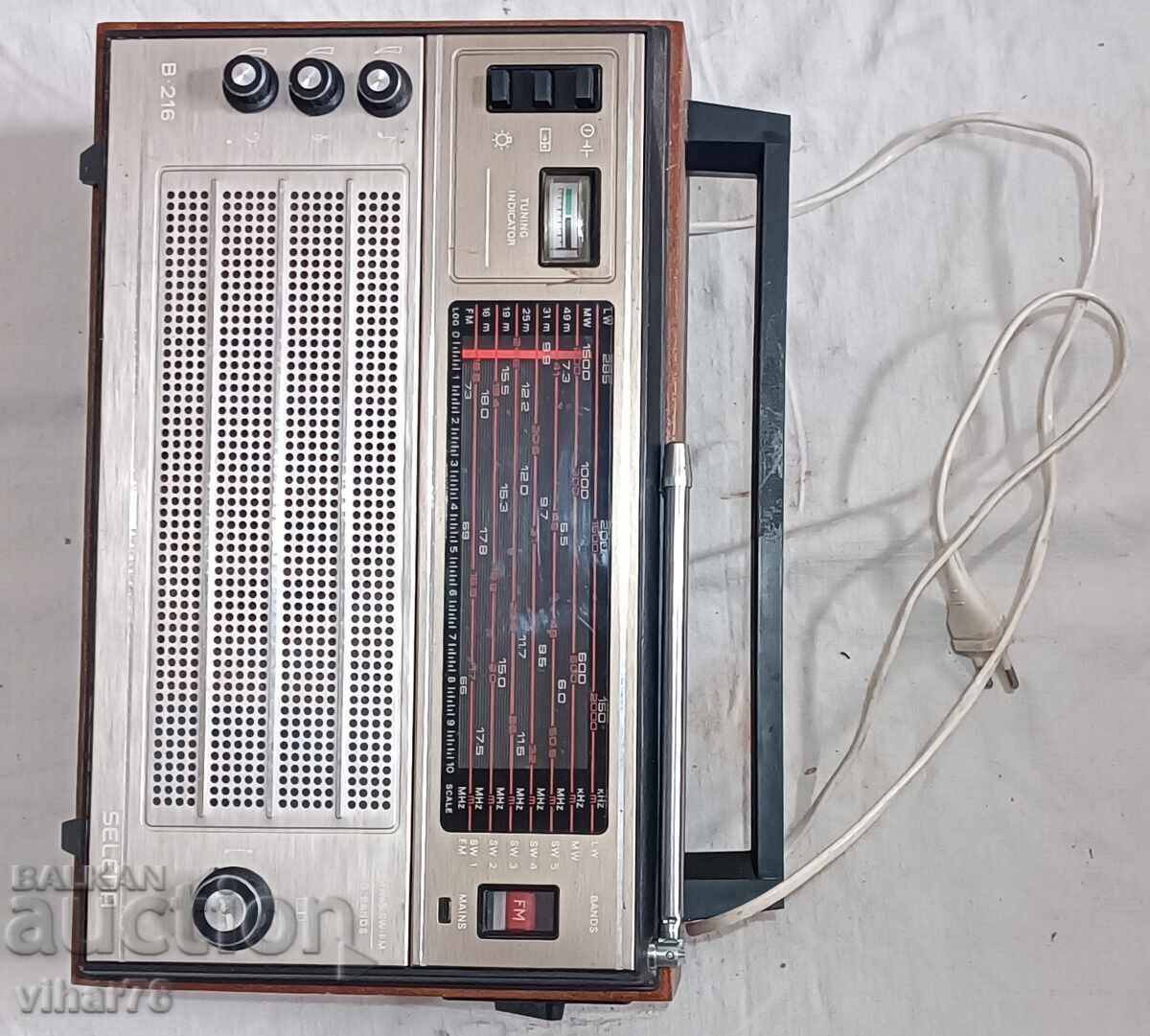 Auction Radio Selena Auction Radio Selena