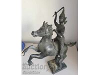 Veche sculptură/figură de bronz asiatică a zeului Arya călare