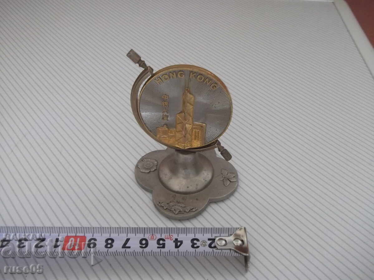 "HONG KONG" Metal Rotating Figure - 6