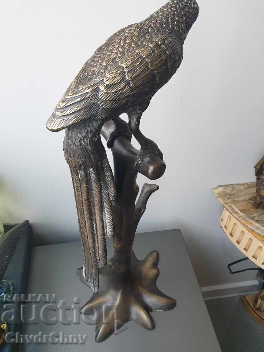 Large bronze sculpture/figure of a parrot on a branch - 5 Large bronze sculpture/figure of a parrot on a branch - 5
