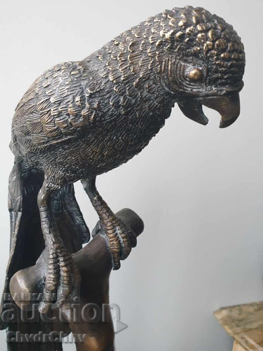 Large bronze sculpture/figure of a parrot on a branch - 7 Large bronze sculpture/figure of a parrot on a branch - 7