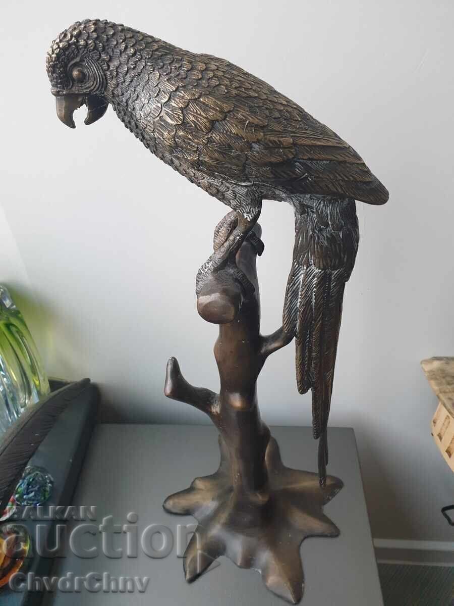 Large bronze sculpture/figure of a parrot on a branch Large bronze sculpture/figure of a parrot on a branch