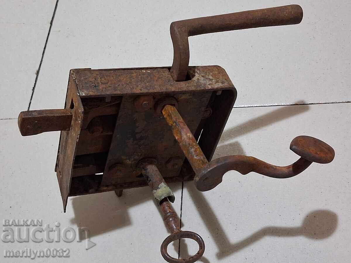 Old lock with key, latch late 19th century with price 97.00 BGN | € 49.60 Old lock with key, latch late 19th century with price 97.00 BGN | € 49.60