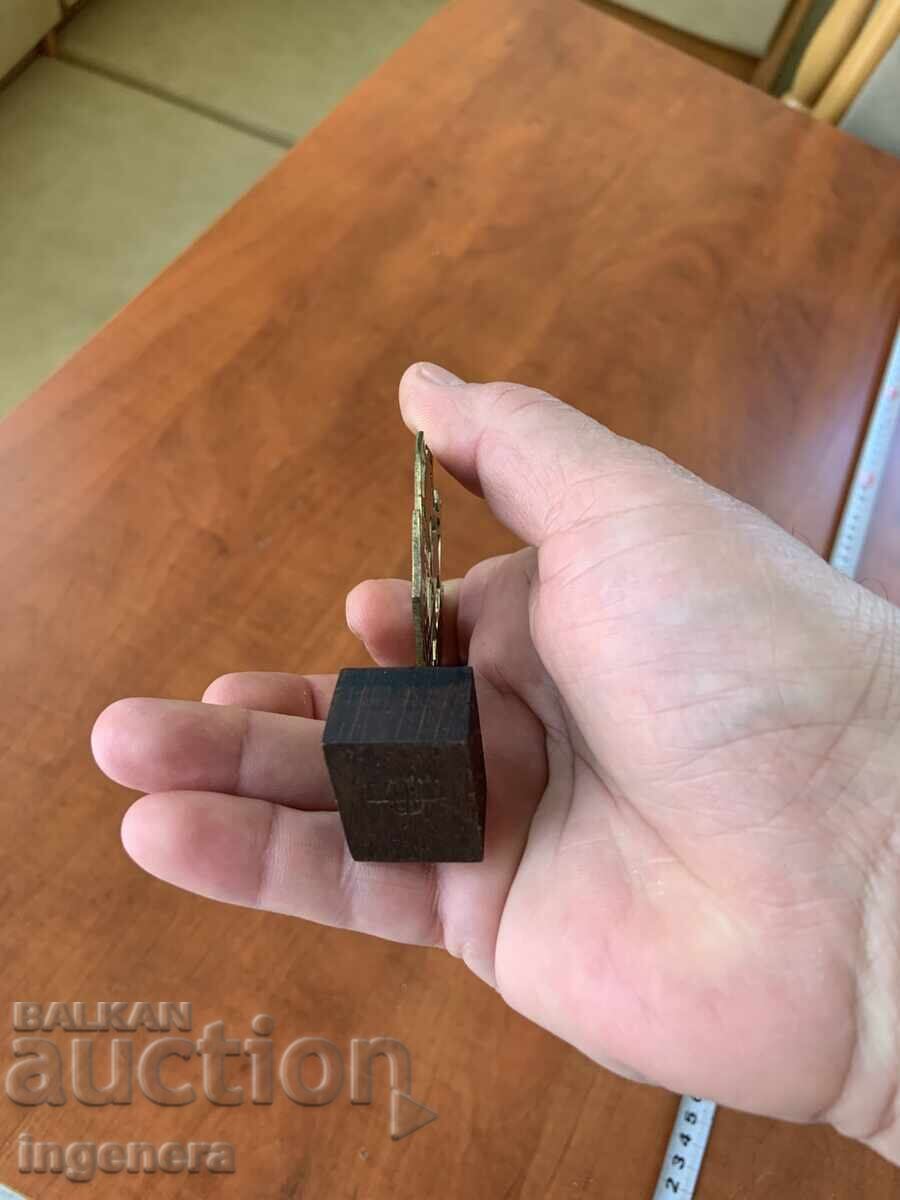 ΦΙΓΟΥΡΑ ΣΟΥΒΕΝΙΡ ΚΑΡΑΒΙ ΜΠΡΟΝΖΙΝΗ ΞΥΛΟ - 5