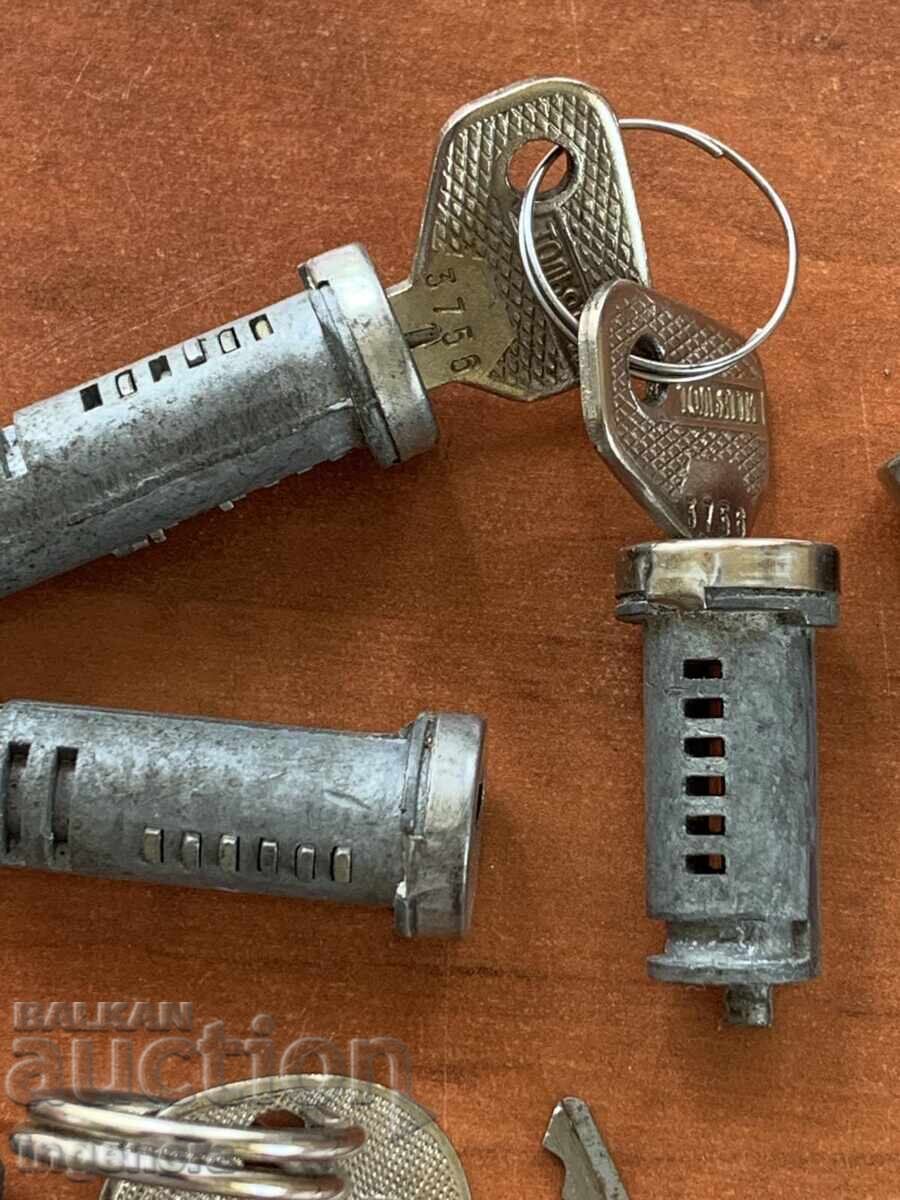 Παράδοση ΚΛΕΙΔΙ ΚΛΕΙΔΙΑ ΓΙΑ ΒΑΖ ΛΑΔΑ ΣΤΑΡΑ