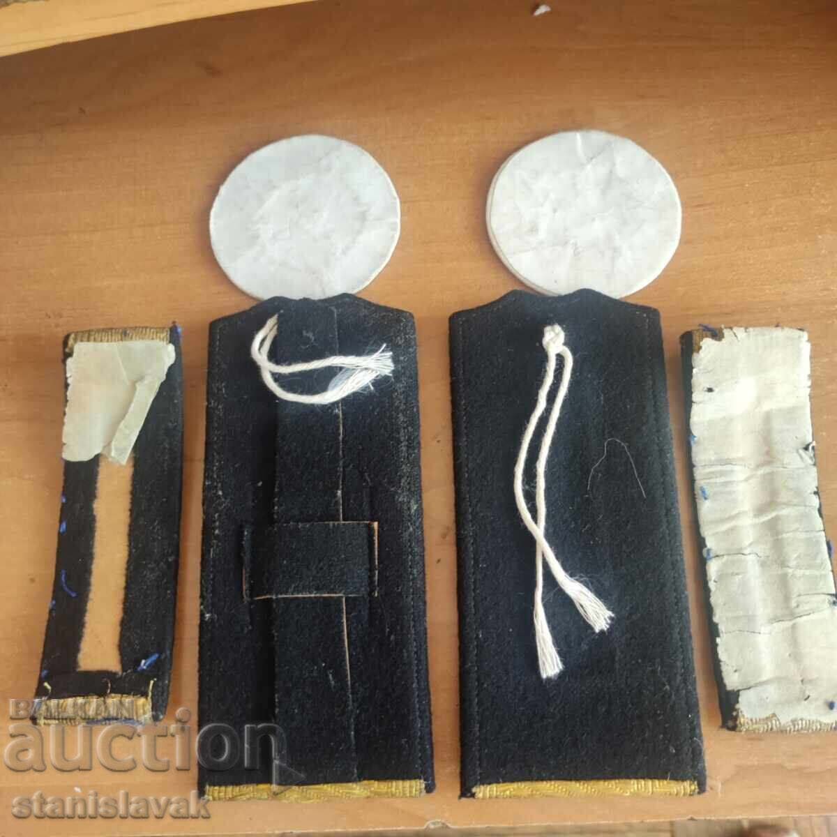 Доставка на Комплект парадни пагони контраадмирал - ранен соц. 1950 г.