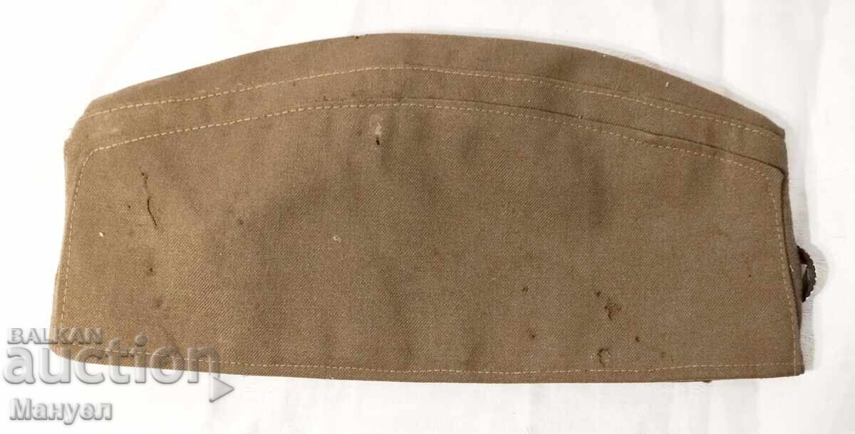 Стара пилотка, кепе източна Германия. с цена 24.90 лв. | € 12.73