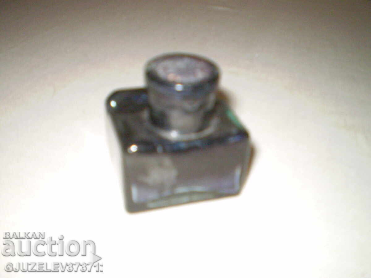 Livrarea Secolul al XIX-lea, mică călimară de sticlă