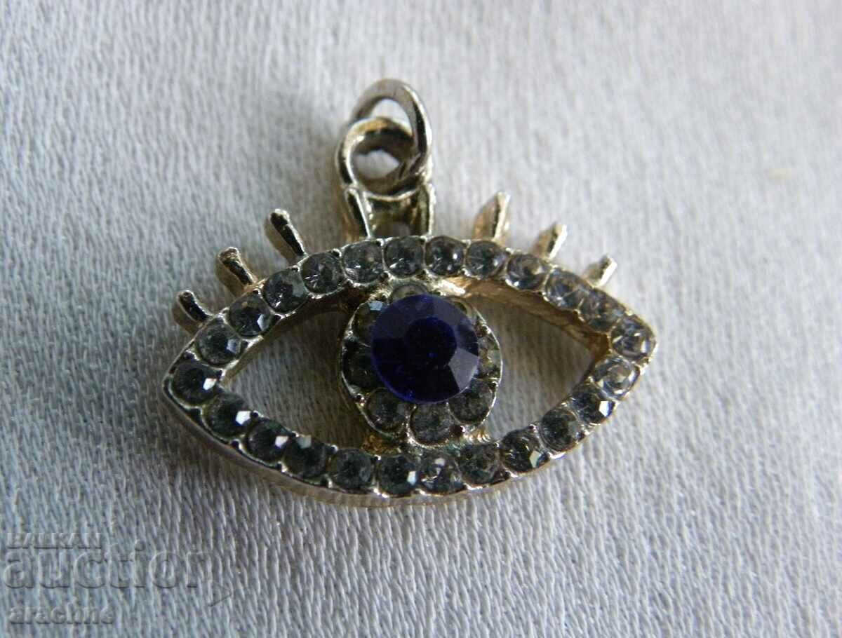 Auction Silver locket Auction Silver locket