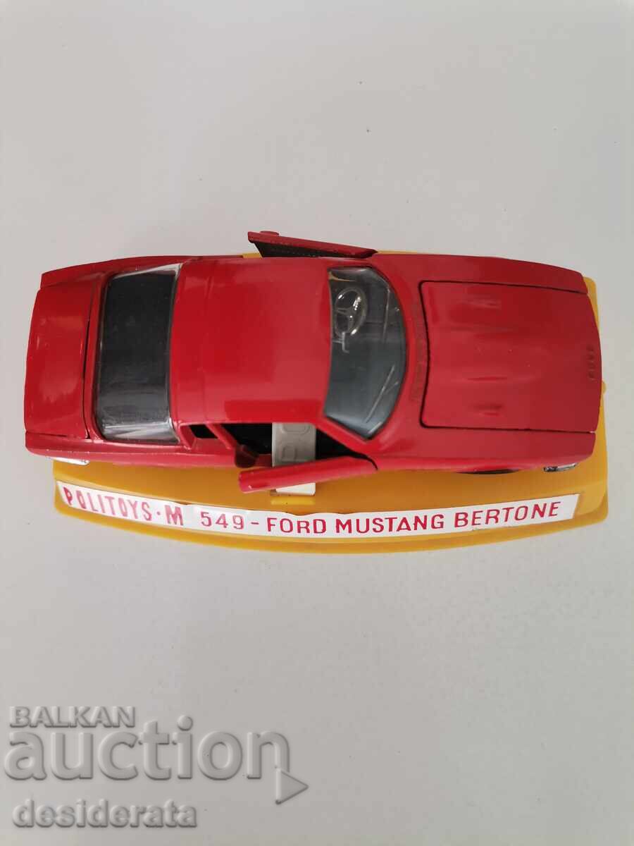 Колекционерска количка Форд Мустанг